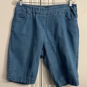 Womens Size XL Pull-On Elastic Waist Medium Wash Denim Bermuda Shorts by VENUS